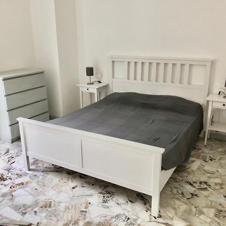 Appartement La Casa Di Pietro à Finale Ligure Extérieur photo